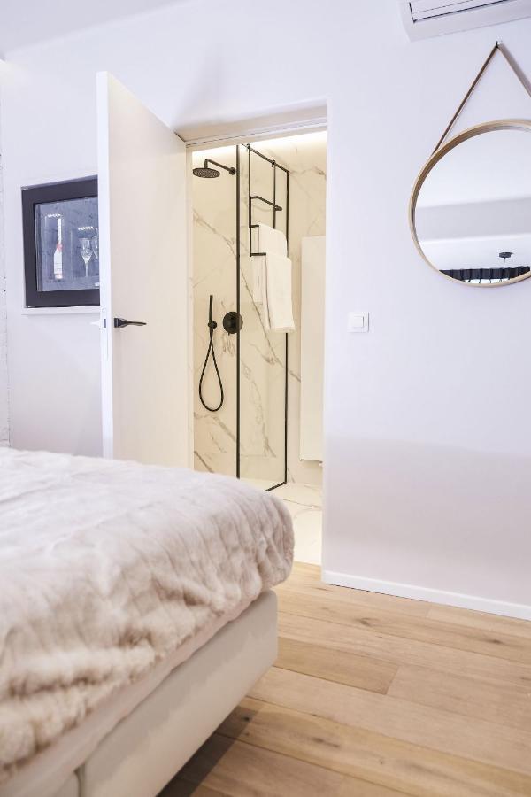 Hotel Oniro - Luxury Rooms & Wellness Suites (Adults Only) Tournai Luaran gambar